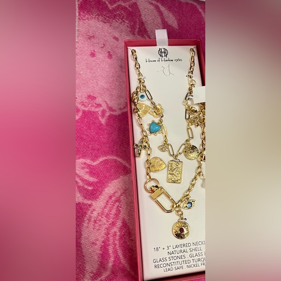 NWT ⚜️💖⚜️ House of Harlow 1960 golden tone charm necklace - Picture 5 of 11
